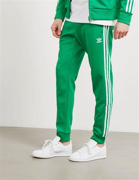 green track pants men.